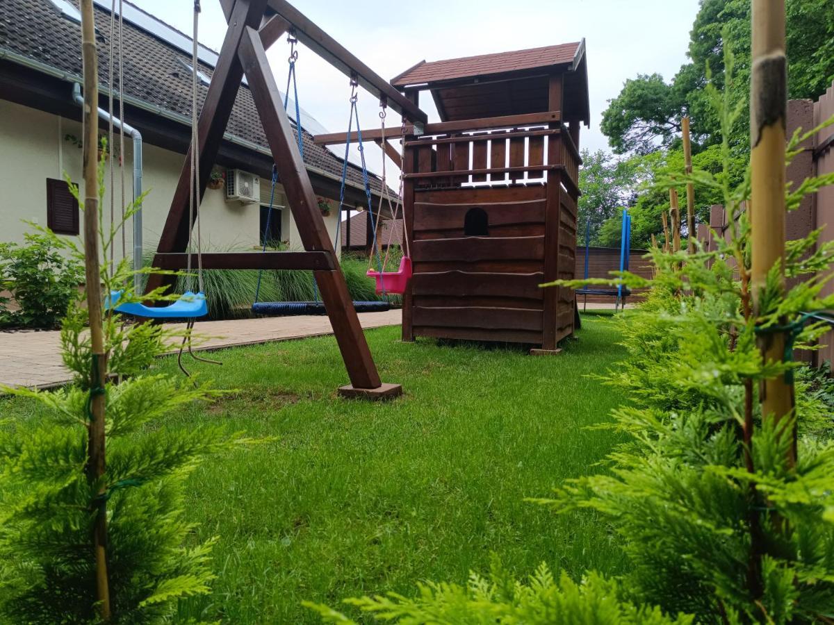 Apampa Apartman Hajdúszoboszló Exterior foto