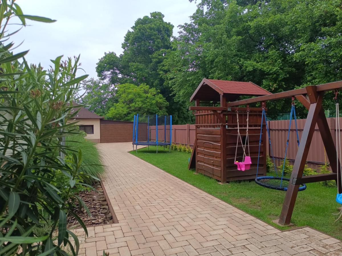 Apampa Apartman Hajdúszoboszló Exterior foto