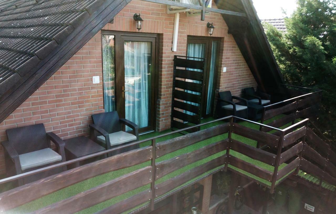 Apampa Apartman Hajdúszoboszló Exterior foto